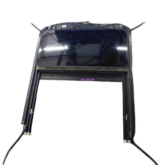 A288 - WM Holden Caprice V - Sunroof Assembly / Glass & Frame