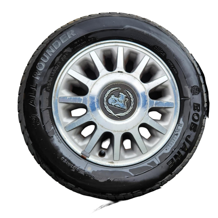 A283 - VS Holden Statesman - Wheels with Centre Caps 15" - SET of 5