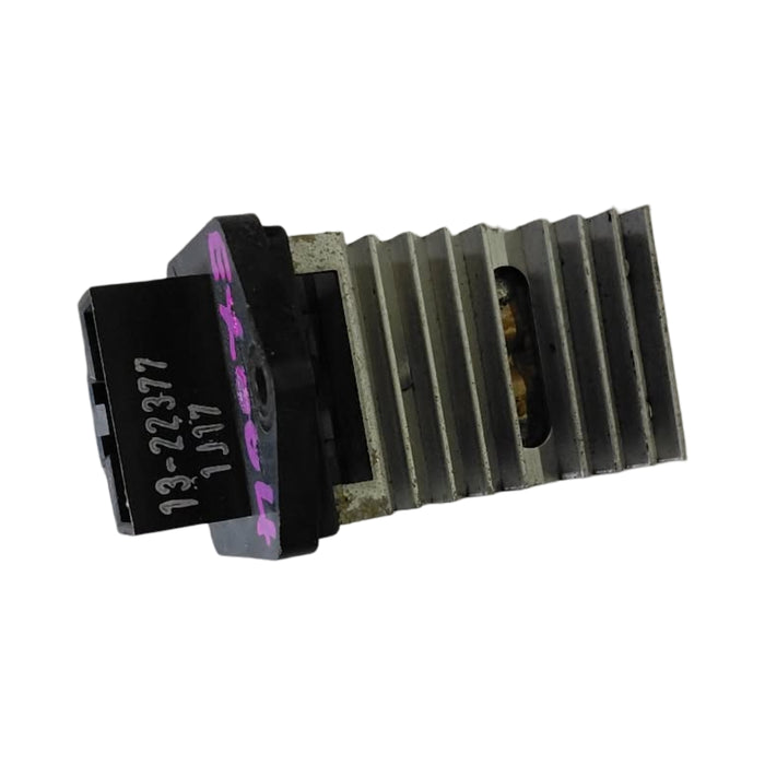 EX004 - VX Holden Commodore Sedan SII (2002) - Fan Speed Resistor