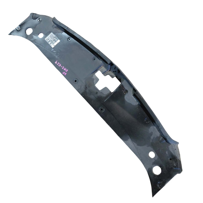 DA2-429 - VF Holden Commodore - Radiator Cover