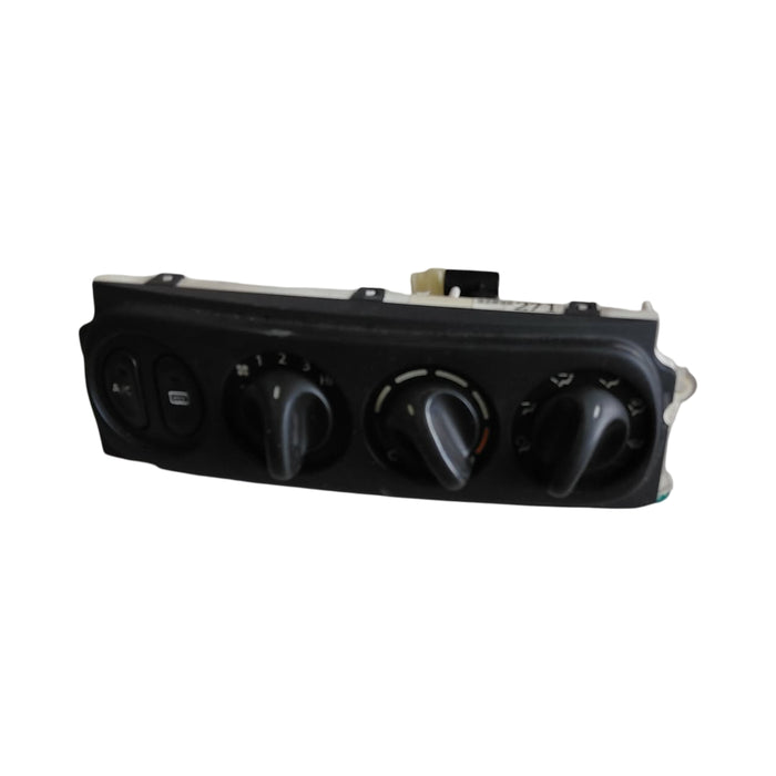 EX004 - VX Holden Commodore Sedan SII - Climate Control Panel