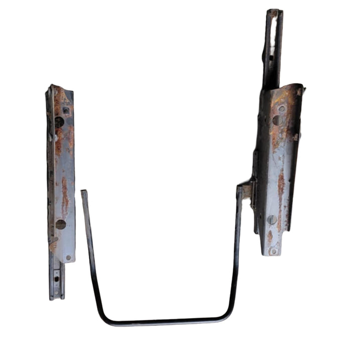 A146 - VS Holden Commodore Utility - Seat Rail Manual - Drivers Side