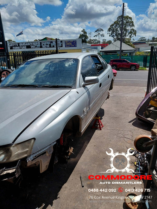 A350 - WK Holden Statesman Sedan, V6 LN3 Auto 4 speed M30 Quicksilver Paint Code # 470G Vin # 6G1KY54A14L191462