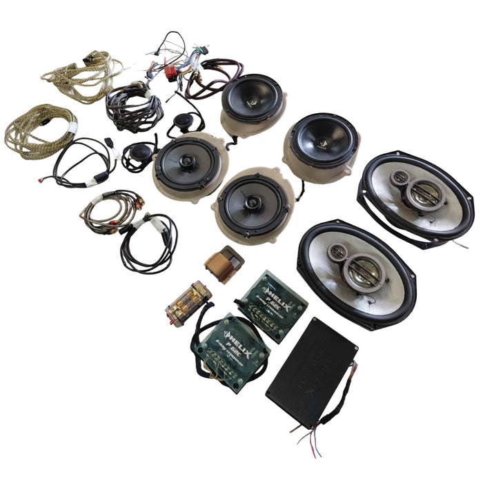 EX013 - VZ SV6 Holden Commodore Sedan - "KENWOOD & HELIX" Speaker System - Parcel Tray Speaker (KFC-HQ718) Door Speakers (P 68)