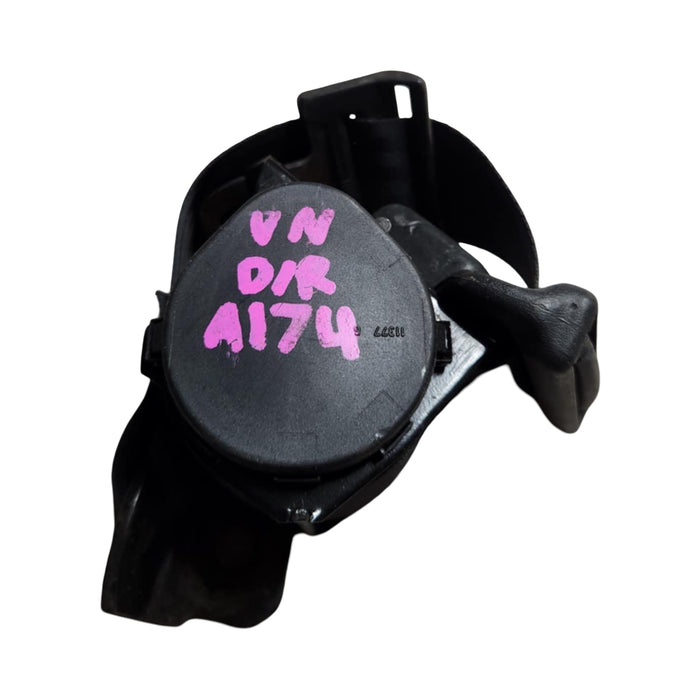 A174 - VN HOLDEN COMMODORE SEDAN - Seatbelt (DRIVER'S REAR) - Trim: #16i