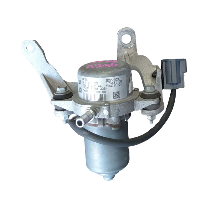 A296 - VF Holden Calais Sedan V6 LFX - Vacuum Pump