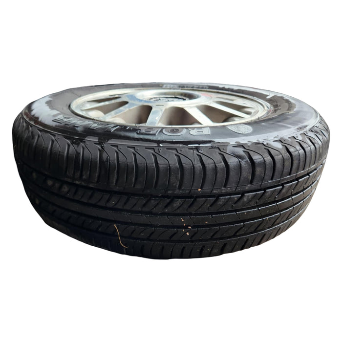 A283 - VS Holden Statesman - Wheels with Centre Caps 15" - SET of 5