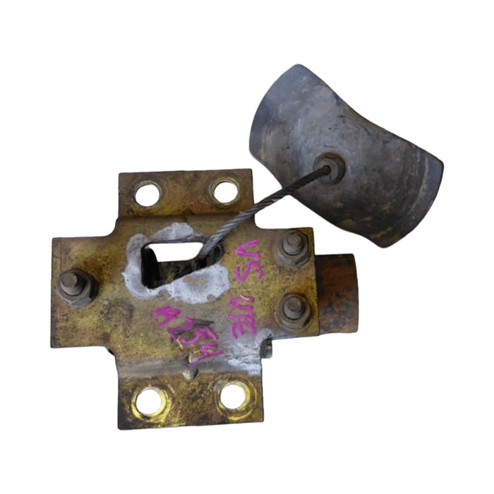 A254 - VS-VZ Holden Commodore Utility SERIES III - Spare Wheel Winch