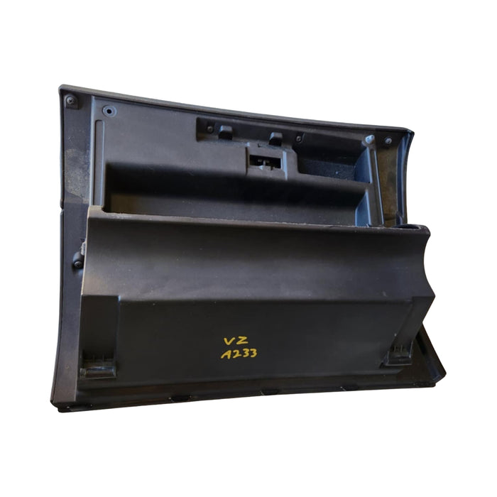 A233 - VZ HOLDEN COMMODORE WAGON - Glovebox