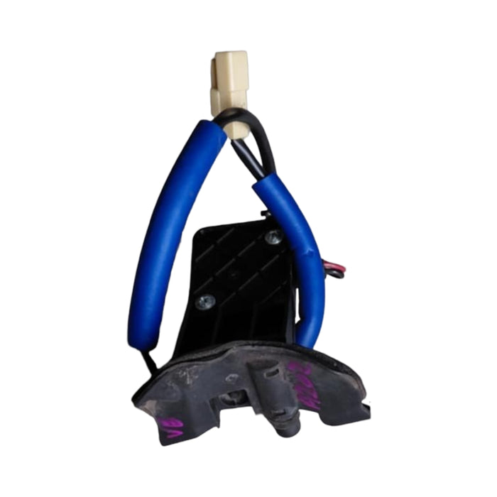 A202 - VE Holden Commodore Series I Sedan - Fuel Flap Actuator