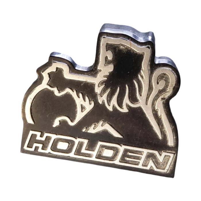 PIC002 - VN-VG SS Holden Commodore/Berlina/Calais - "LION" Front Grille Badge Genuine - BLACK/CHROME