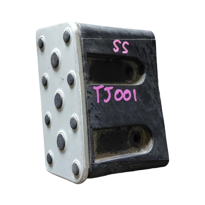 TJ001 - VT-VZ Holden Commodore - SS Footrest