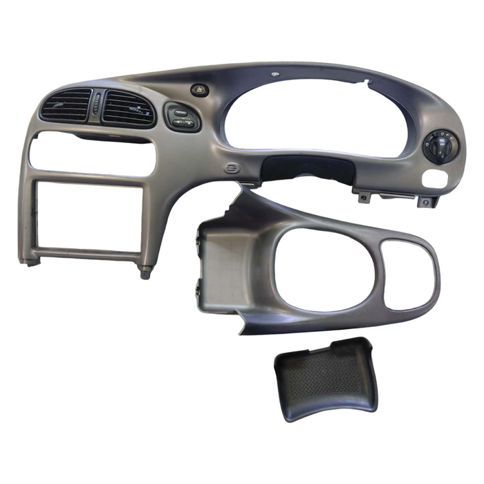 VUSS003 - VT / VX / VU SS HOLDEN COMMODORE - Dash Facia & Gear Shifter Surround Trim (SET) PARTS ONLY