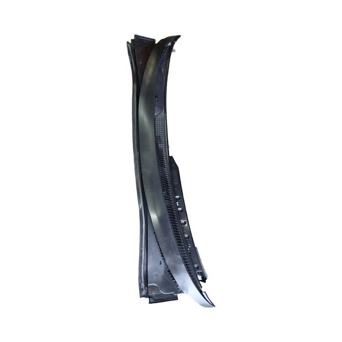 A304 - VZ Holden Commodore SEDAN - Wiper Cowl / Skuttle Plate