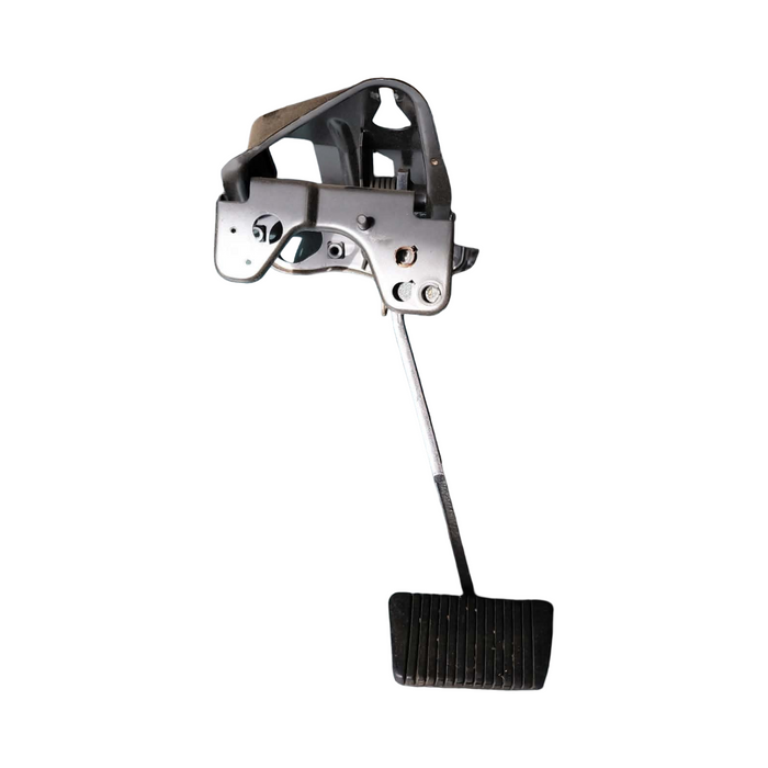 A305 - VR Holden Commodore SEDAN - Brake Pedal V6 AUTO
