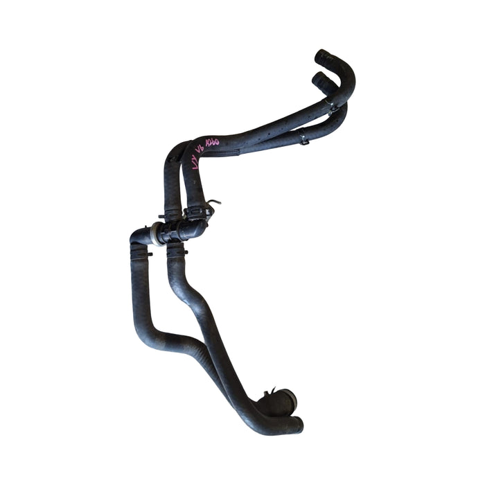 A260 - VY HOLDEN CREWMAN UTE - Heater Hose