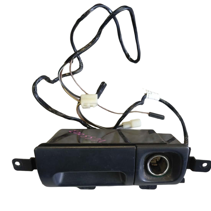 VUSS003 - VU SS HOLDEN COMMODORE UTILITY - Ashtray and Lighter (Smoker's Pack)