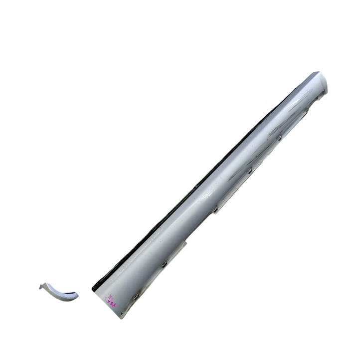 A304 - VZ Holden Commodore SEDAN - Drivers Side Sideskirt GENUINE - SILVER #470G