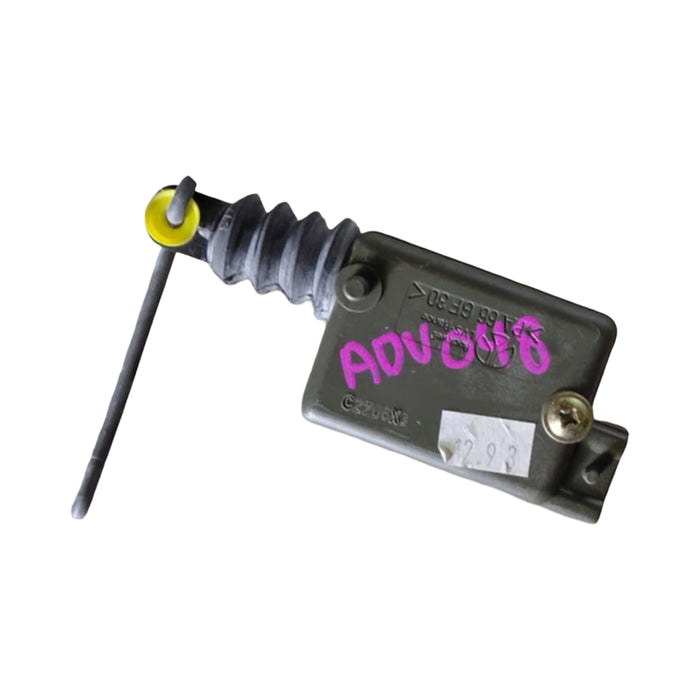 ADV - VY / V8 HOLDEN ADVENTRA LS1 - TAILGATE Actuator
