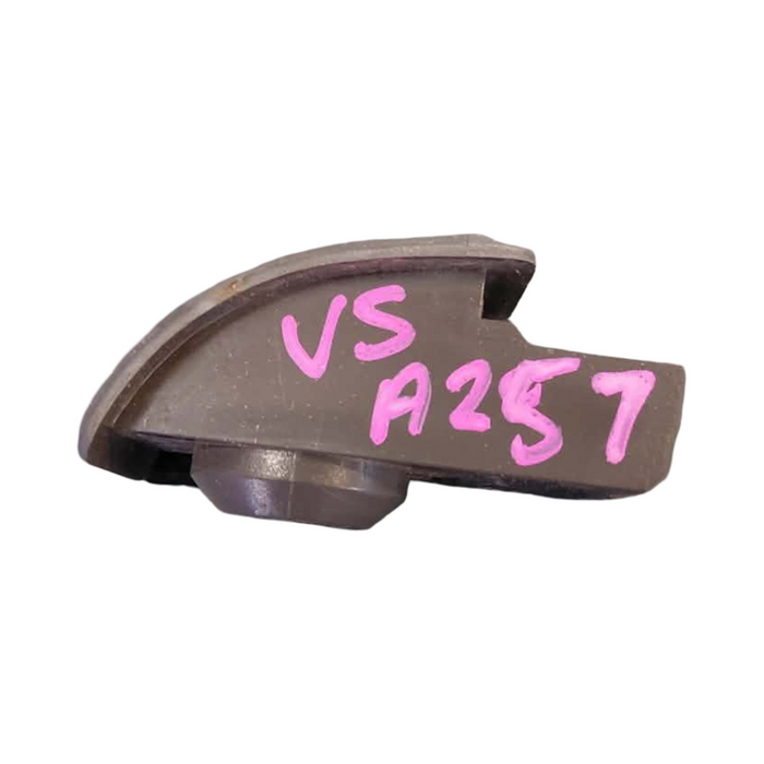 A257 - VS Holden Commodore SEDAN - Internal Door Lock - TRIM #15i