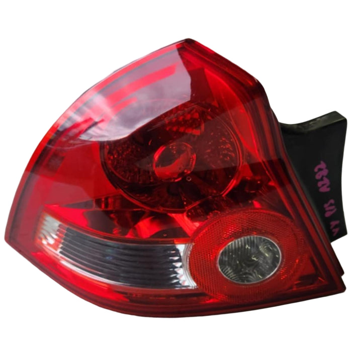 A282 - VY Holden Commodore Sedan - Taillight - PASSENGER'S SIDE Genuine