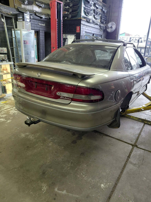 EX003 - VT Holden Calais - Bonnet Release Cable