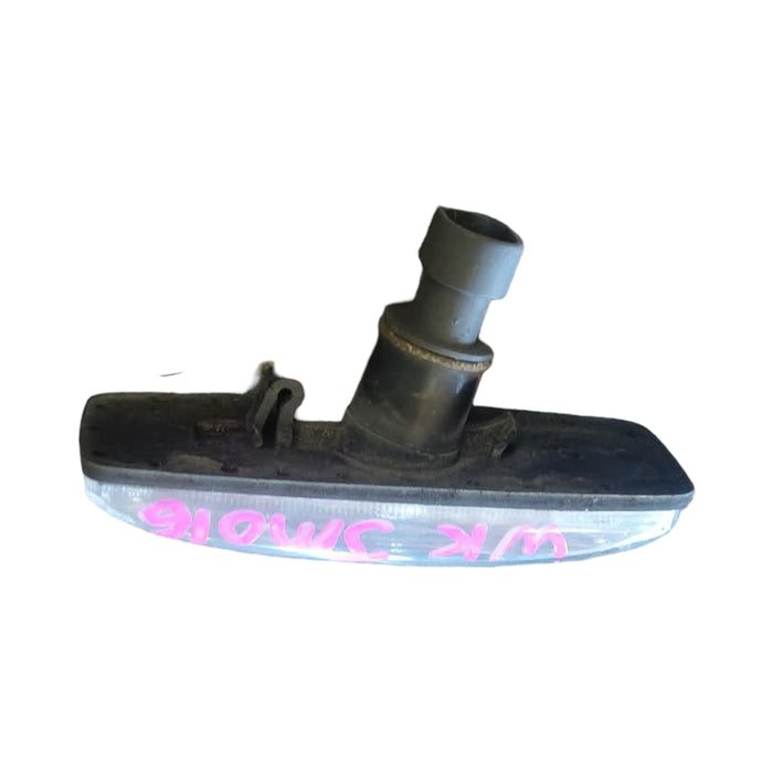 JM016 - WK Holden Statesman - Front Guard Blinkers (LH/RH Compatible) GENUINE