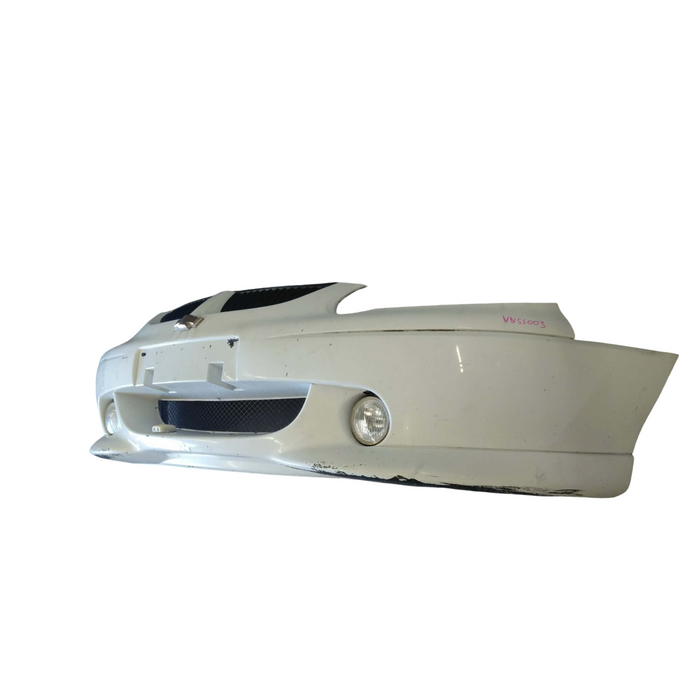 VUSS003 - VU SS HOLDEN COMMODORE - Front Bar with Fog Lights & Upper Grille - HERON WHITE #J073