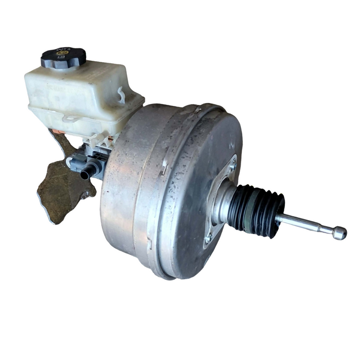 A296 - VF Holden Calais Sedan V6 LFX - Brake booster with master Cylinder