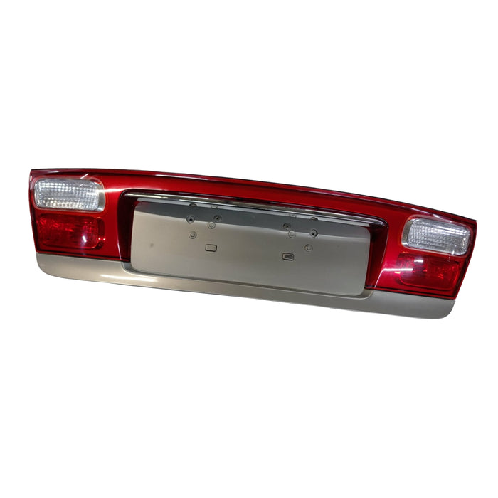 Pic003 - VX Holden Calais Series II - Bootlid Garnish with chrome garnish
