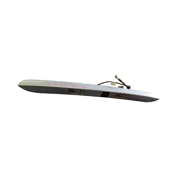 DA2-382 - VE/VF Holden Commodore Utility - Tailgate Garnish Trim GENUINE - WHITE