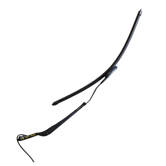 A243 - VE HOLDEN COMMODORE SEDAN - Wiper Arm (DRIVER'S)