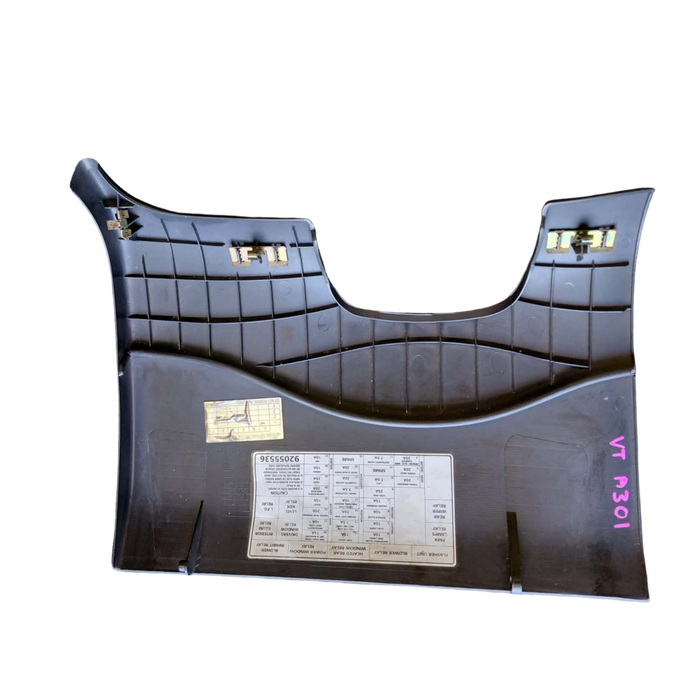 A301 - VT HOLDEN COMMODORE - Lower Dash Fuse Panel GENUINE - TRIM #17i