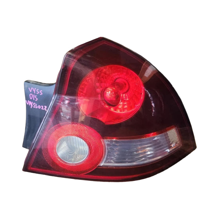 #vyss022 - VY SS  Holden Commodore Sedan - DRIVER SIDE Taillight