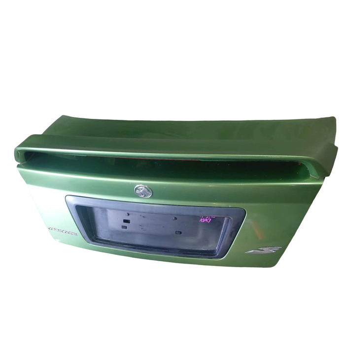 a297 - VY Holden Commodore S Sedan - BOOTLID with Wing Hothouse Green #870J
