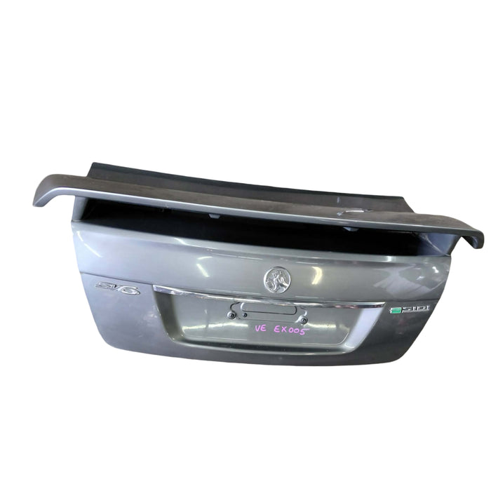 EX005 - VE SERIES II Holden Commodore SV6 Sedan - Bootlid with Chrome Garnish & Rear Spoiler - ALTO GREY #744S