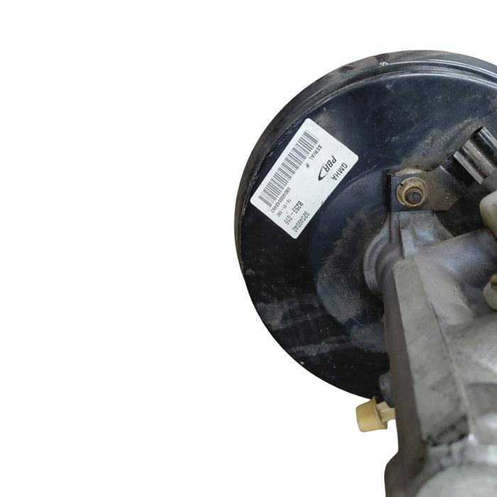 A343 - VT Holden Commodore Calais - V6 Brake Booster with Master Cylinder