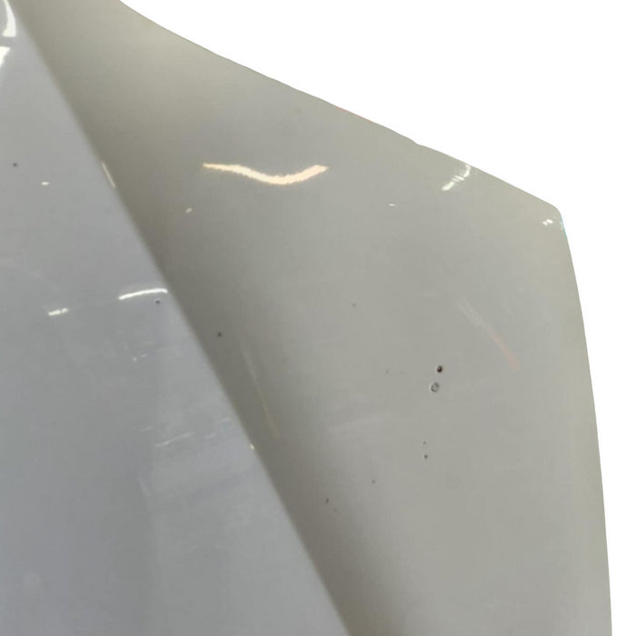 A279 - VE SV6 Holden Commodore - Bonnet - HERON WHITE #679F