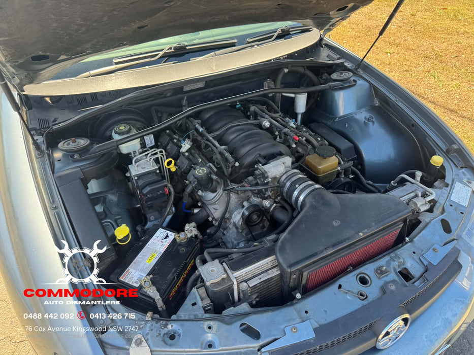 jm022 - VZ Holden Crewman LS1 V8 Cammed Engine and Computer Set