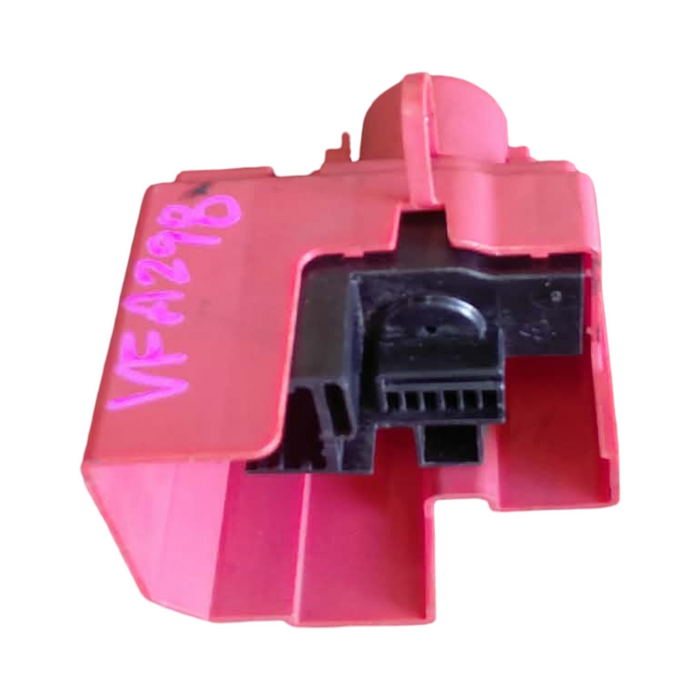 A298 - VF Holden Commodore Sedan (2014) - Positive Battery Terminal - V6 LFX AUTO