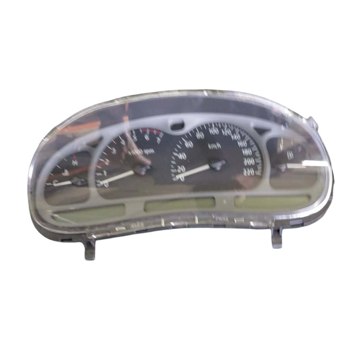 VXSS003 - VX SS Holden Commodore - V8 AUTO Cluster - 271, 575kms