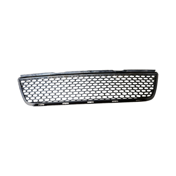 A268 - VZ HOLDEN CALAIS SEDAN - Lower Front Grille