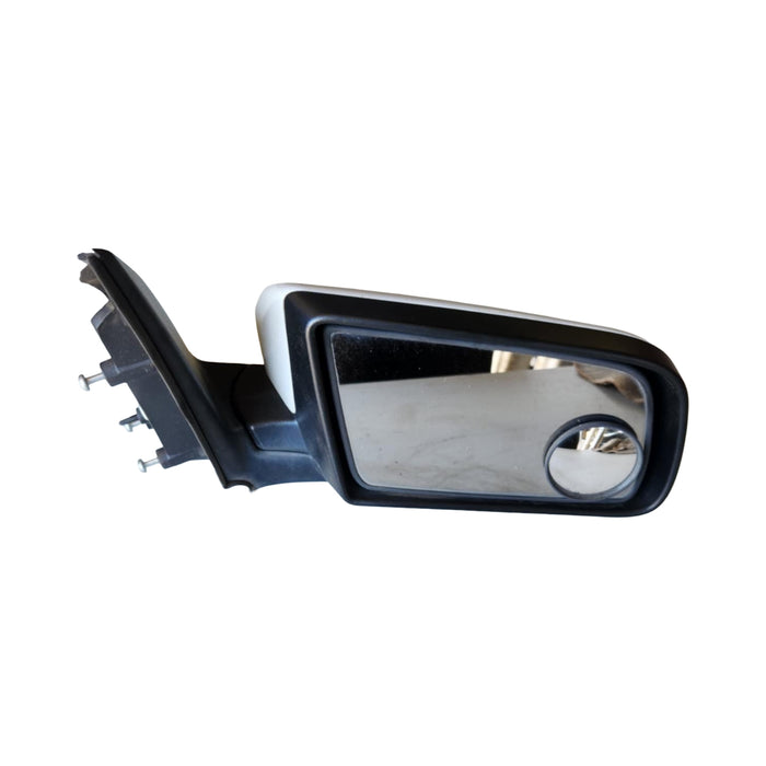 A233 - VZ HOLDEN COMMODORE WAGON - Side Mirror (DRIVER'S) - HERON WHITE #679F