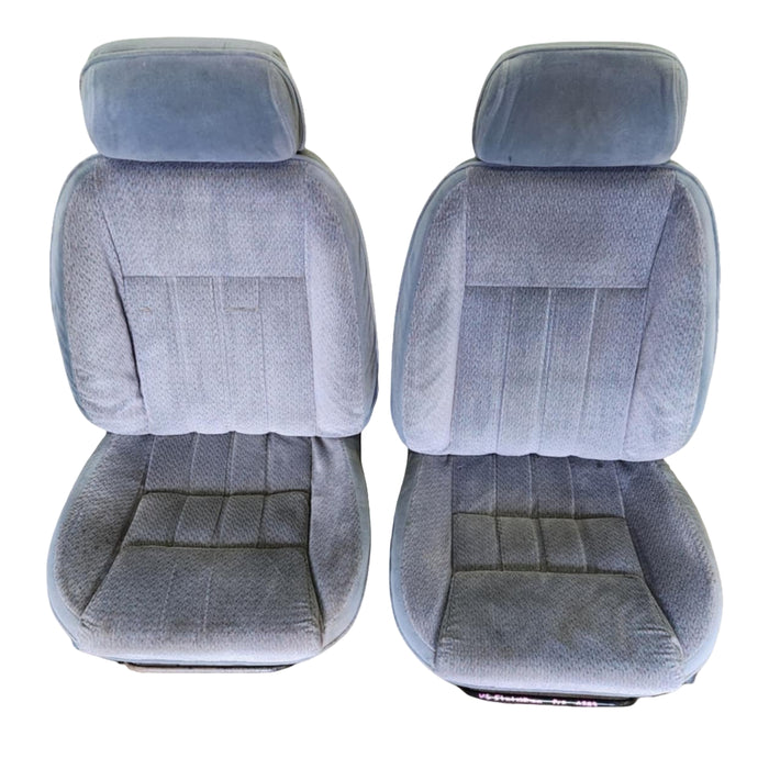 A283 - VS Holden Statesman - Front Seat - CLOTH PAIR - TRIM #25i