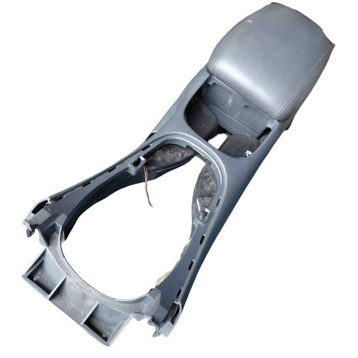 A184 - WH Holden Statesman/Caprice - Centre Consol w/ Rear Vent's & Lid GENUINE - TRIM #18i