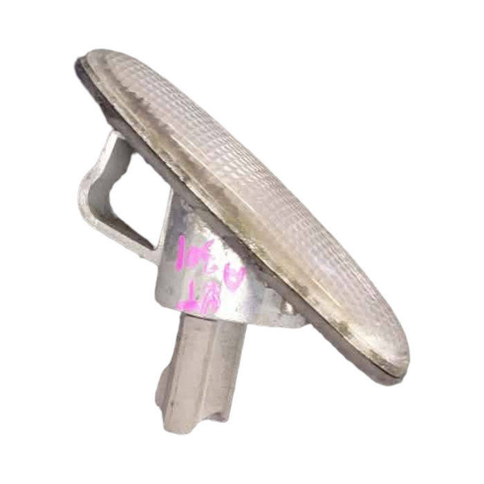 VT,VU,VX HOLDEN COMMODORE - GUARD BLINKER (LH / RH HAND) - GENUINE