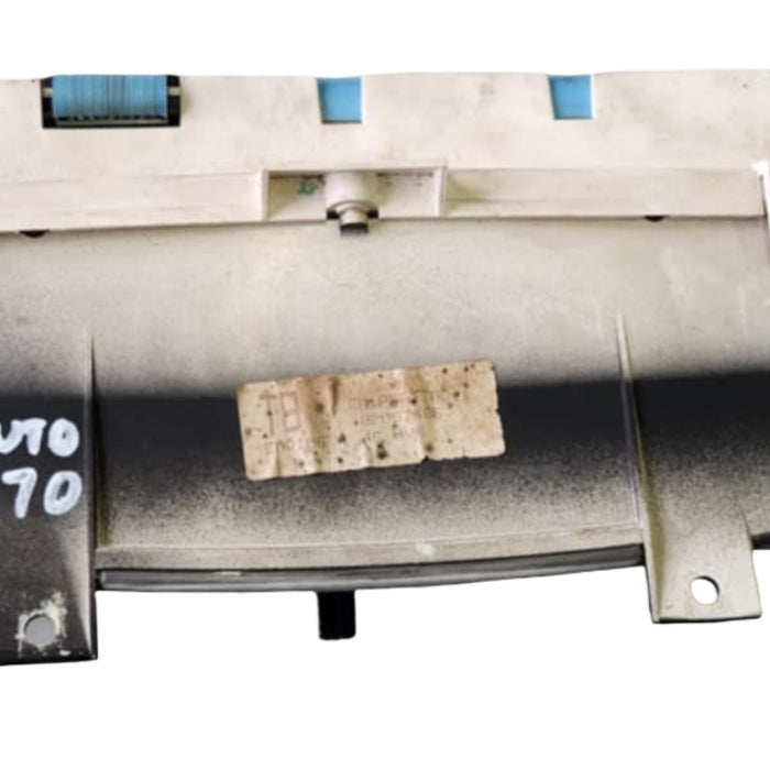 A270 - VN Holden Commodore Sedan - Cluster V6 AUTO - 302, 890kms