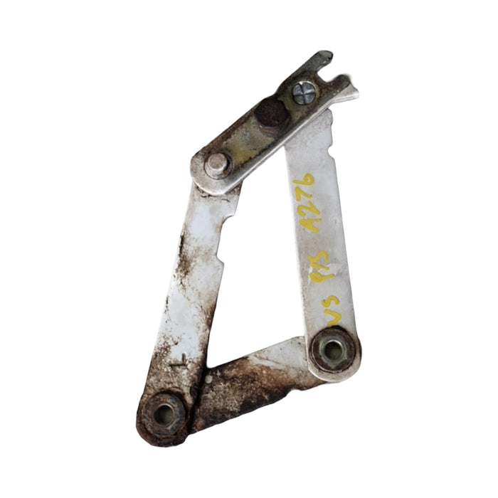 A276 - VS HOLDEN COMMODORE SEDAN - Bonnet Hinge (PASSENGER'S)