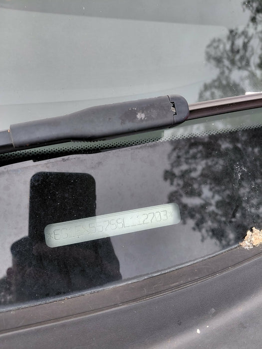 A321 - VE Holden Calais Series I Sedan V6, Auto Paint Code #690F Phantom Black