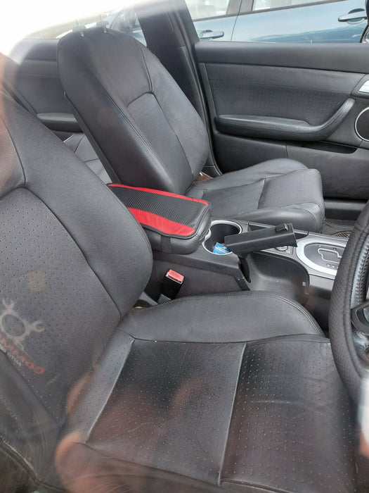A321 - VE Holden Calais Series I Sedan V6, Auto Paint Code #690F Phantom Black